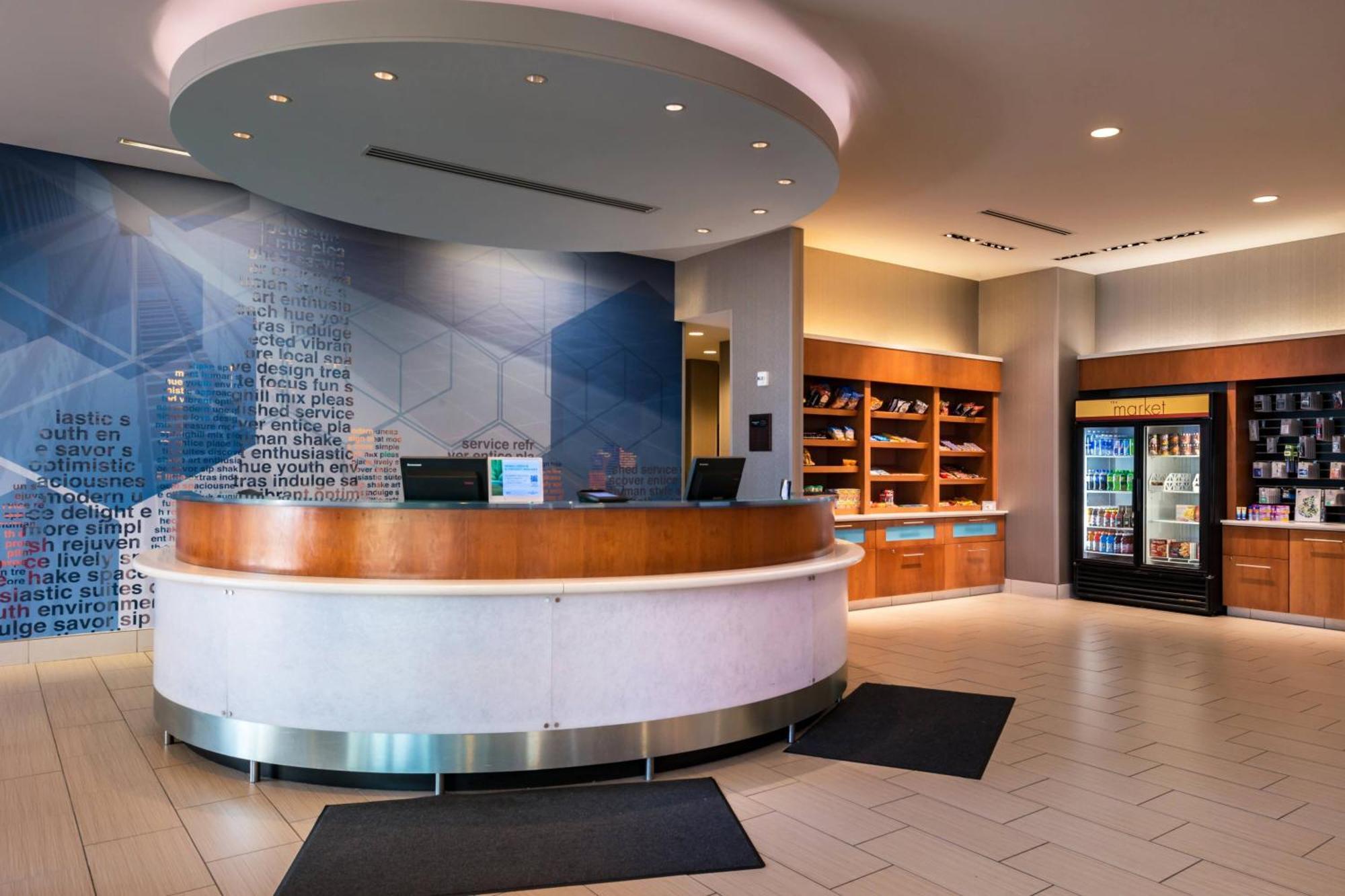 Springhill Suites Pittsburgh Southside Works Exterior photo